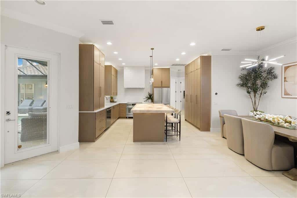 9798 Rocky Bank Dr, Naples, photo 11