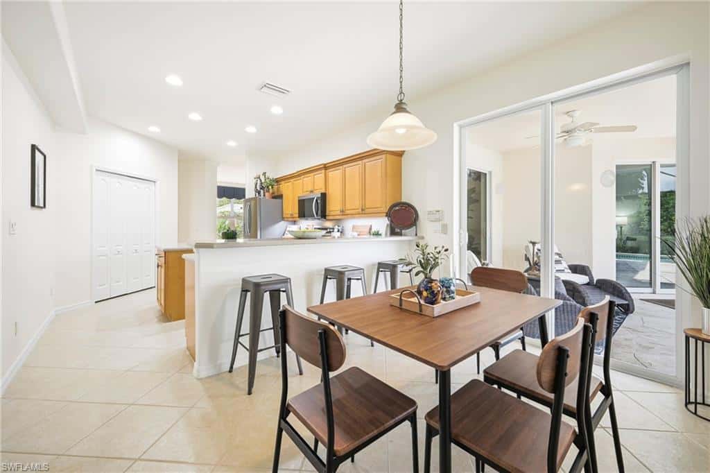 20480 Torre Del Lago St, Estero, photo 6