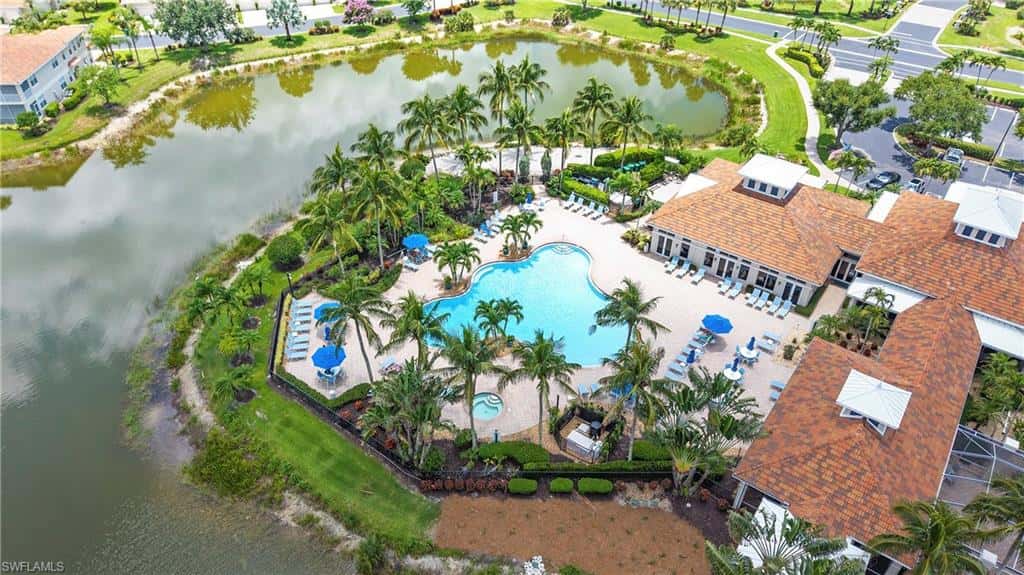 3059 Horizon Ln #1602, Naples, photo 6