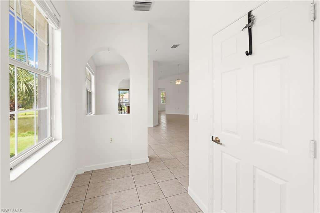 3059 Horizon Ln #1602, Naples, photo 13