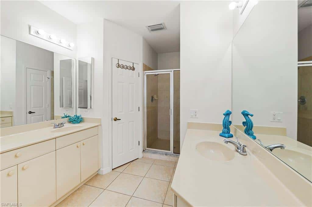 3059 Horizon Ln #1602, Naples, photo 32