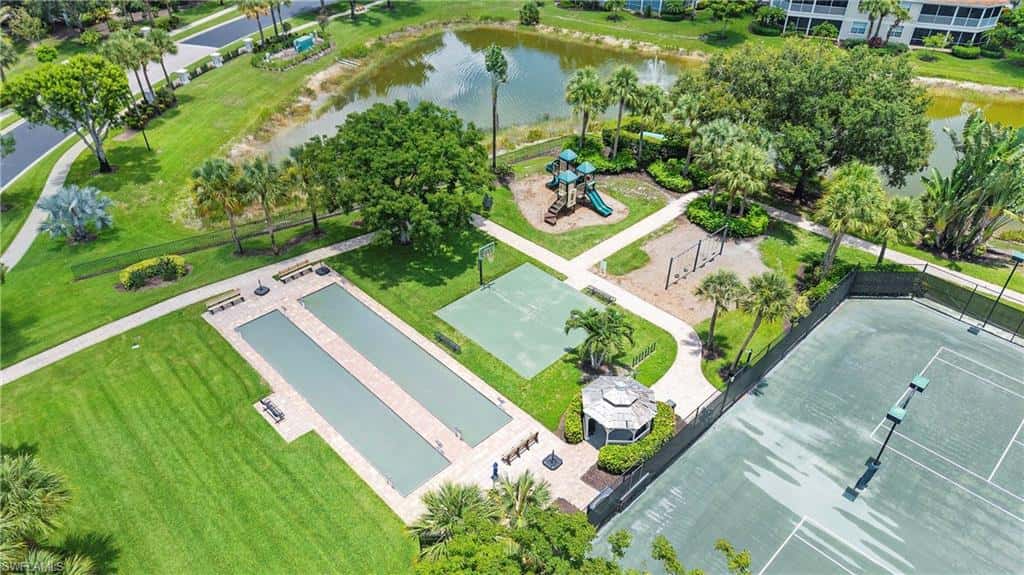 3059 Horizon Ln #1602, Naples, photo 4
