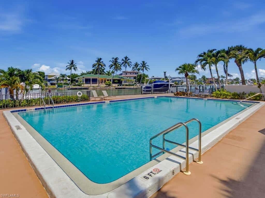 11030 Gulf Shore Dr #503, Naples, photo 16
