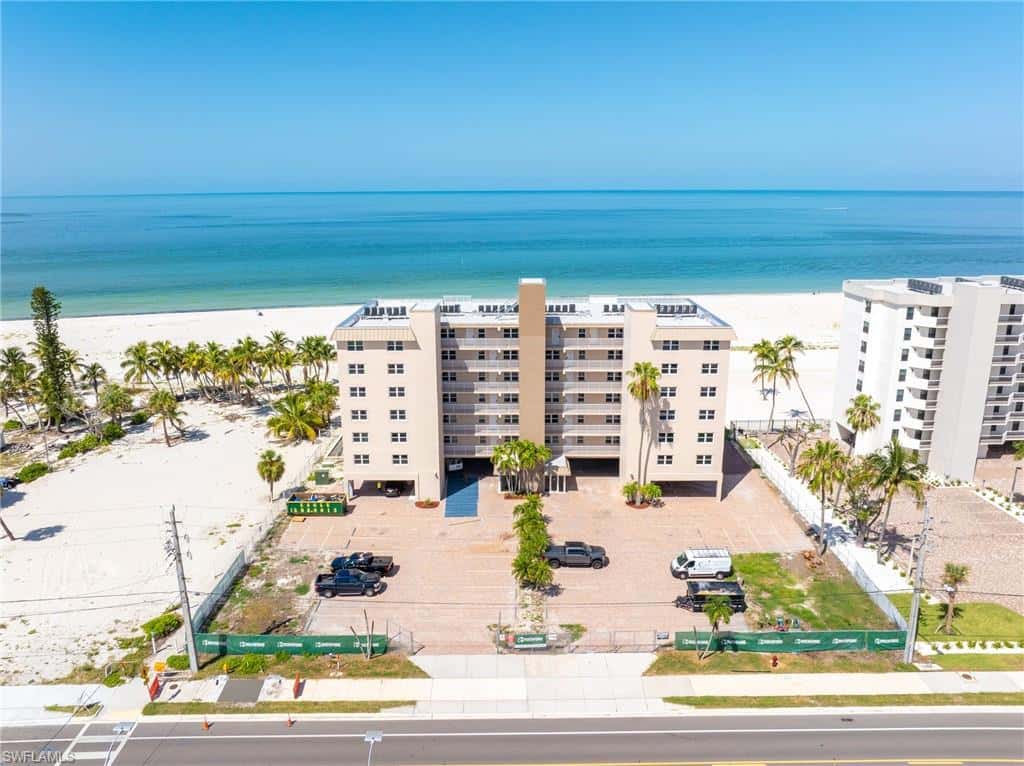 7700 Estero Blvd #402, Fort Myers Beach, photo 5