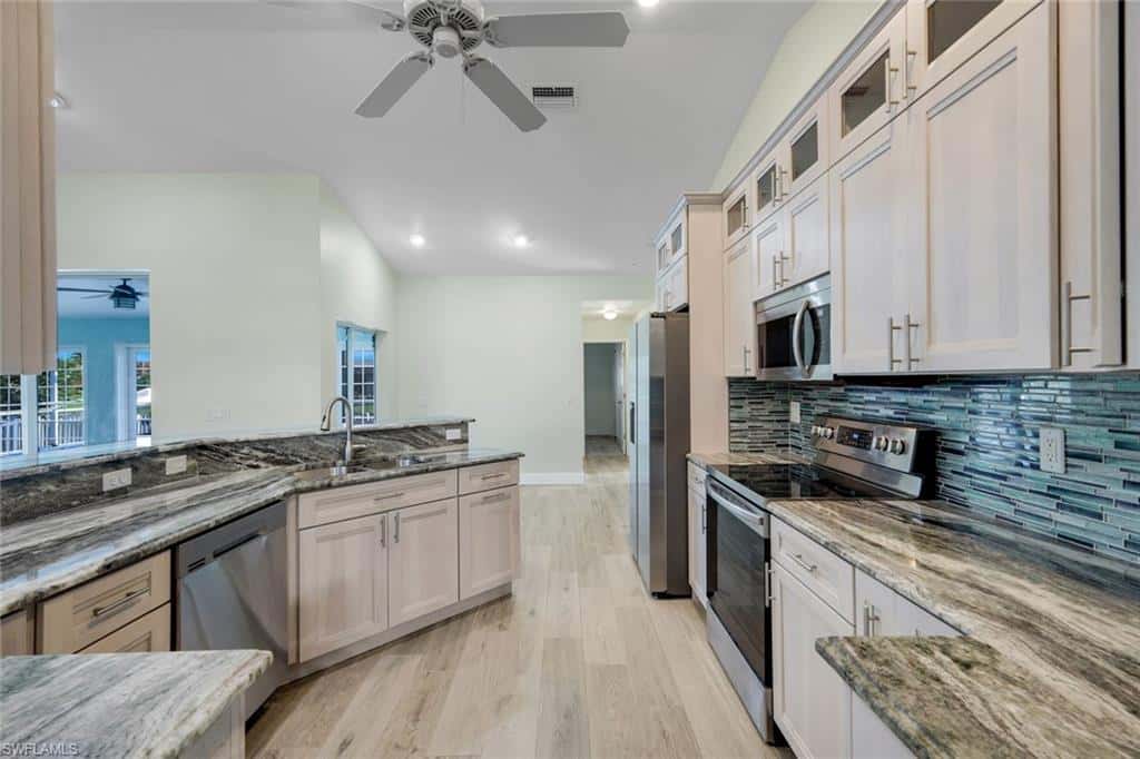 223 5th Ter, Cape Coral, photo 13