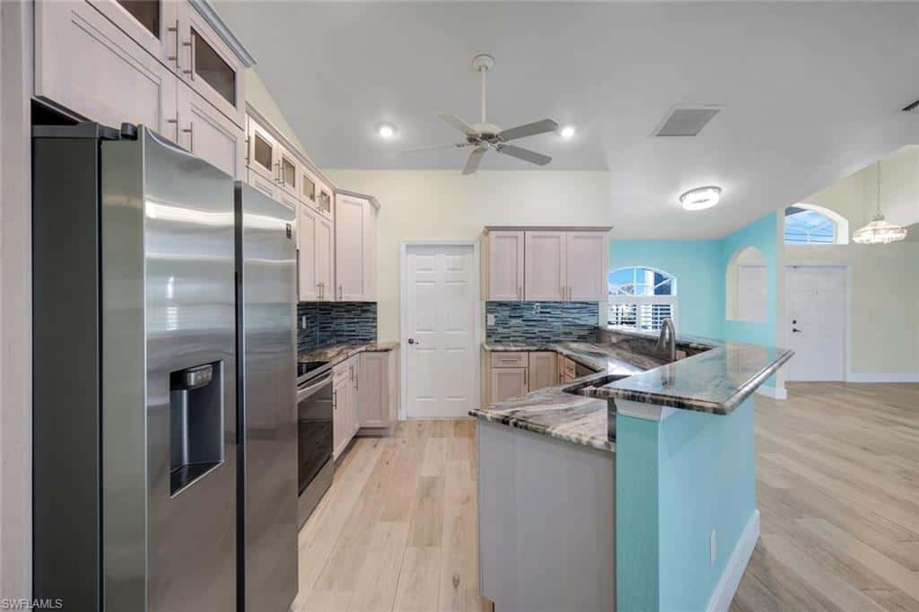 223 5th Ter, Cape Coral, photo 12