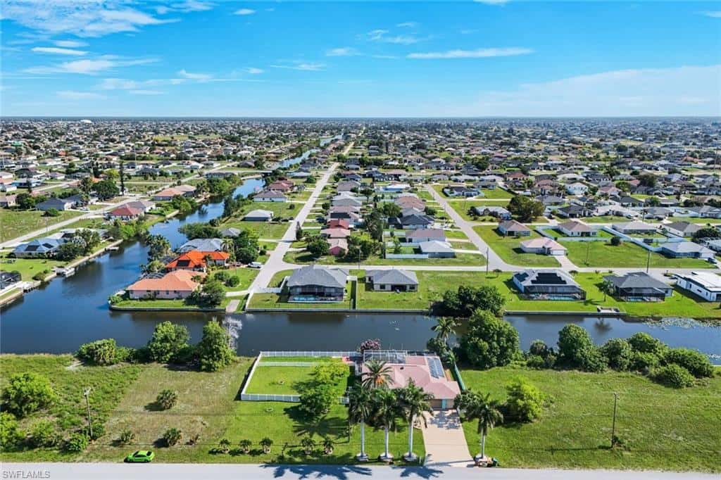 223 5th Ter, Cape Coral, photo 33