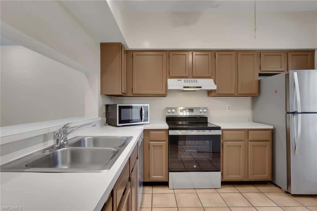 1833 Courtyard Way #106, Naples, photo 7