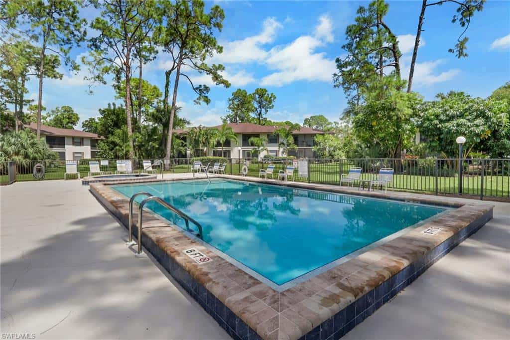 1833 Courtyard Way #106, Naples, photo 29