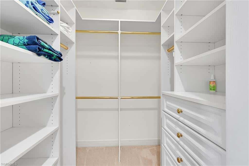 4700 Yacht Harbor Dr #612, Naples, photo 24