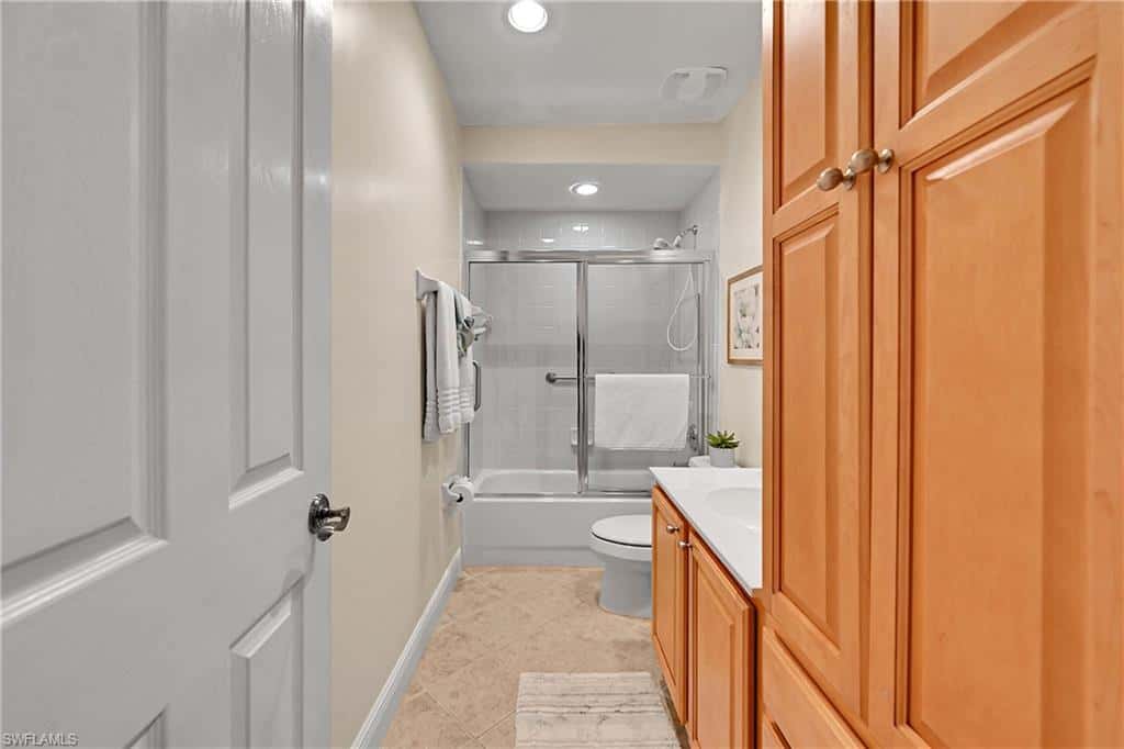 4700 Yacht Harbor Dr #612, Naples, photo 31