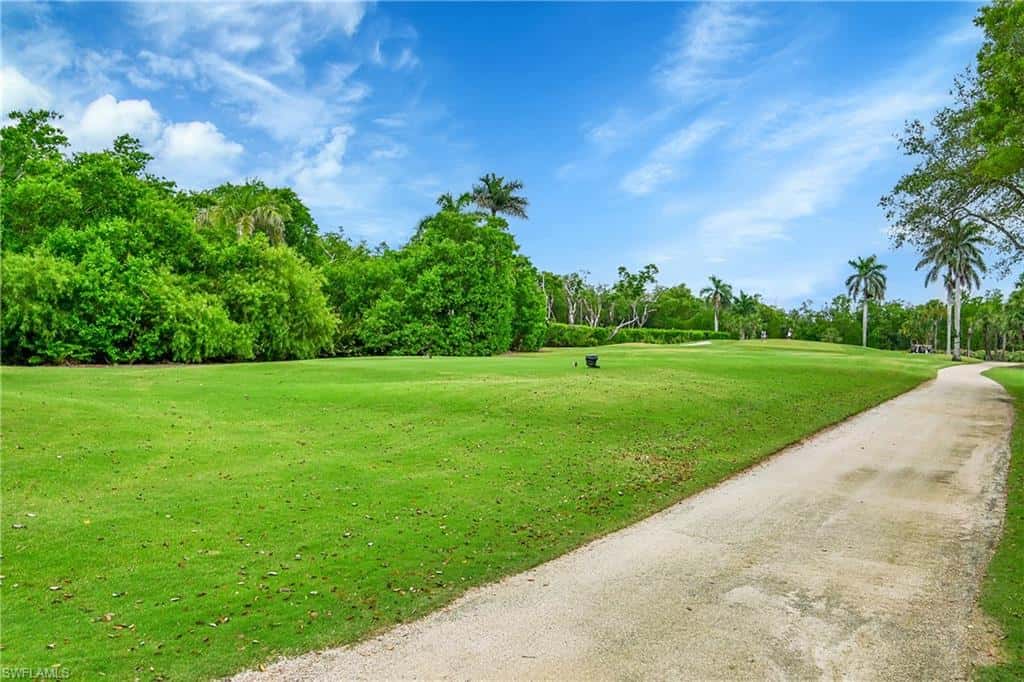 4700 Yacht Harbor Dr #612, Naples, photo 39