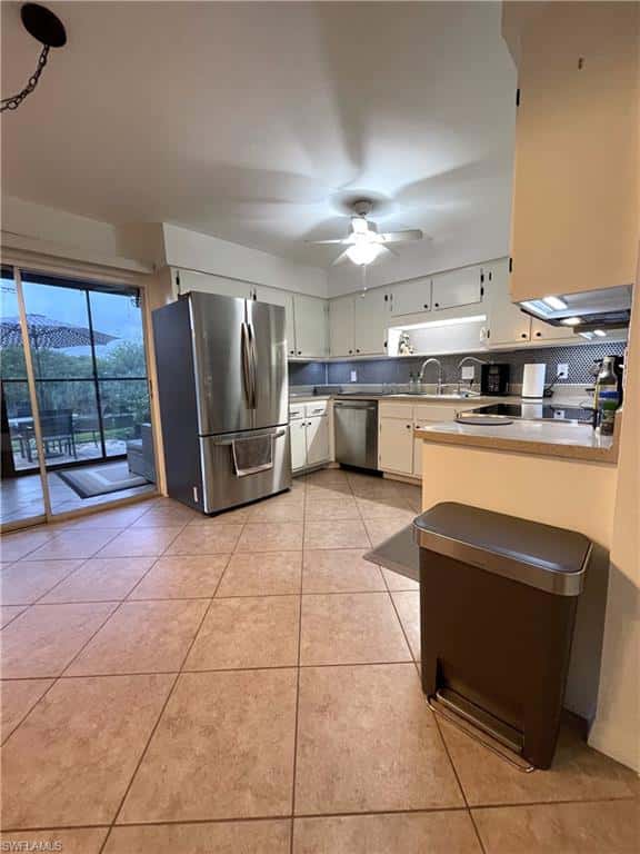 609 Palm View Dr #10, Naples, photo 10