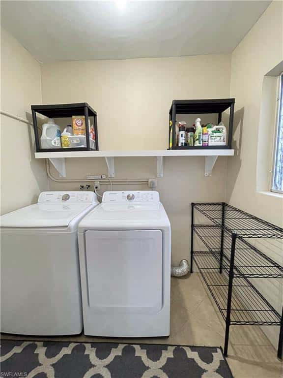 609 Palm View Dr #10, Naples, photo 31