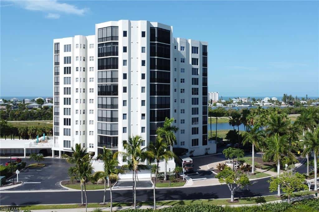 4198 Bay Beach Ln #113, Fort Myers Beach, photo 4