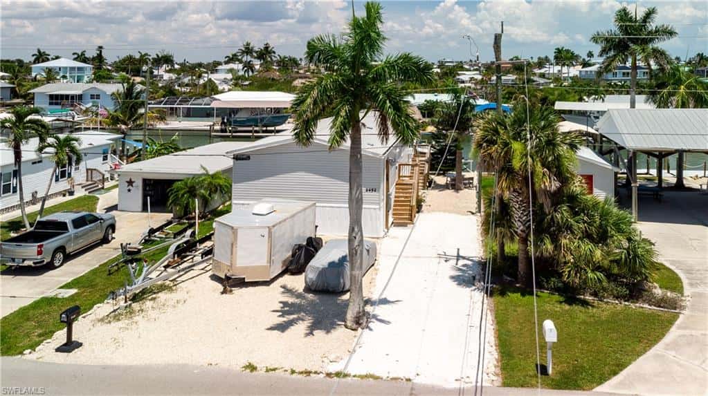 2452 York Rd, St. James City, photo 12