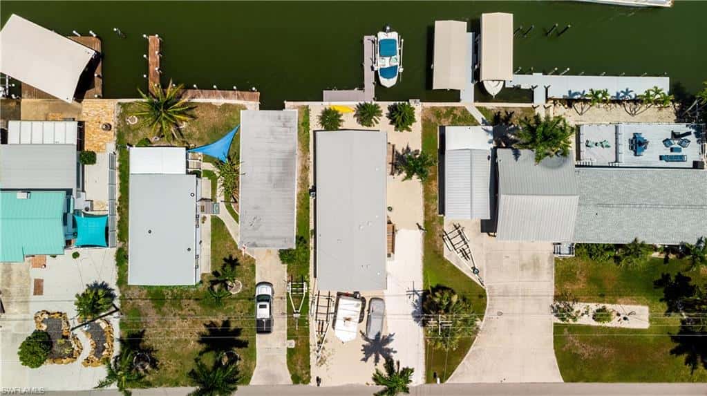 2452 York Rd, St. James City, photo 9