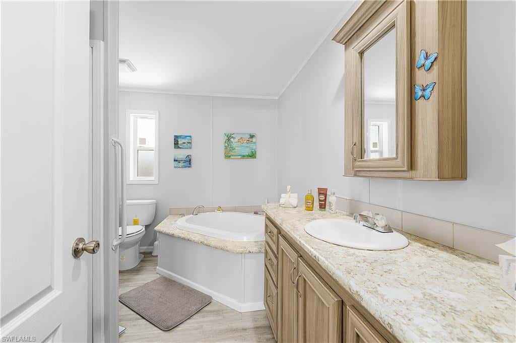 2452 York Rd, St. James City, photo 24