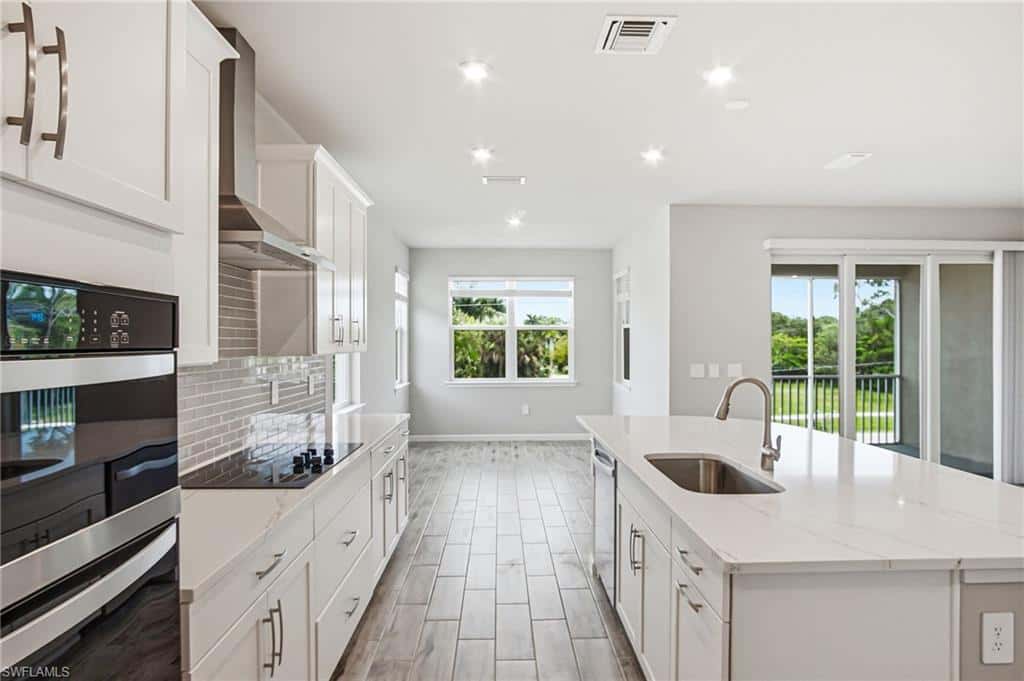 4646 Arboretum Cir #201, Naples, photo 12