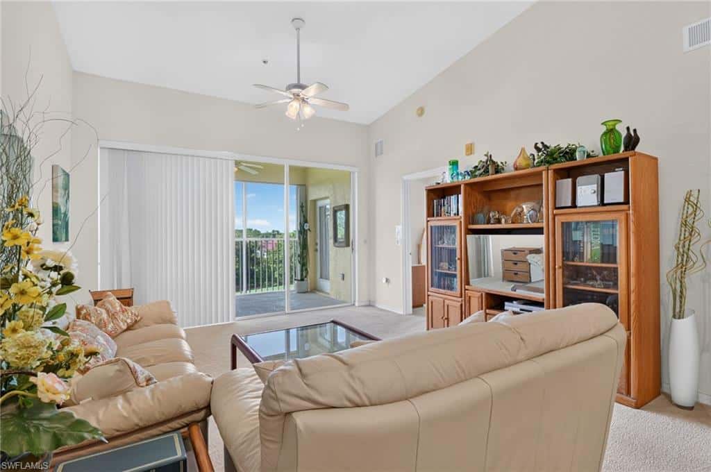 6820 Sterling Greens Pl #402, Naples, photo 6