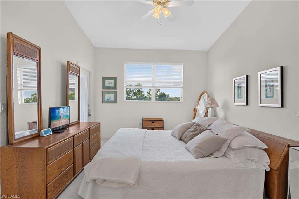 6820 Sterling Greens Pl #402, Naples, photo 26