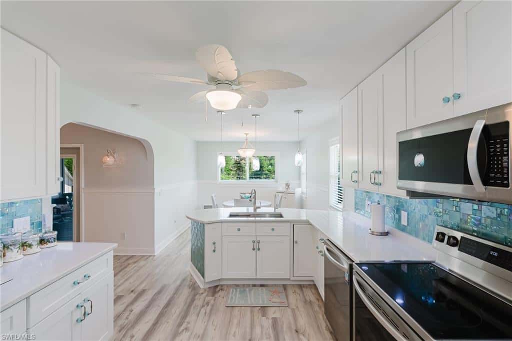 10810 Habitat Cir, Bokeelia, photo 29