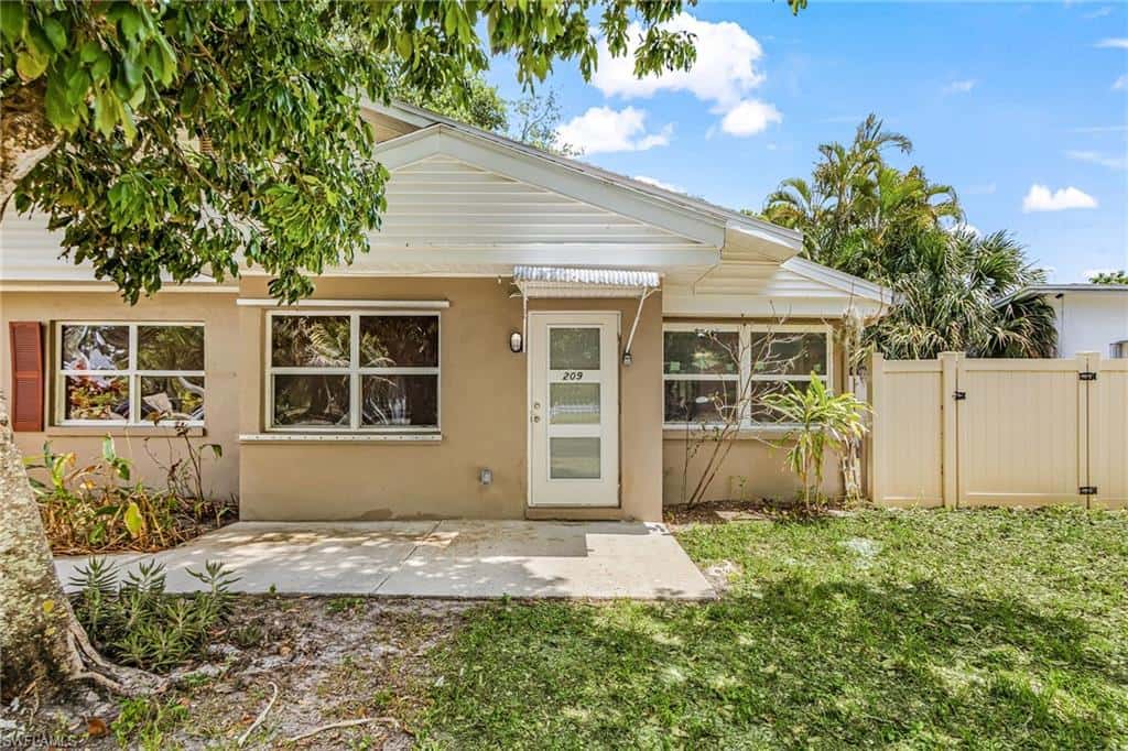 209 Kingston Dr, Fort Myers, photo 38