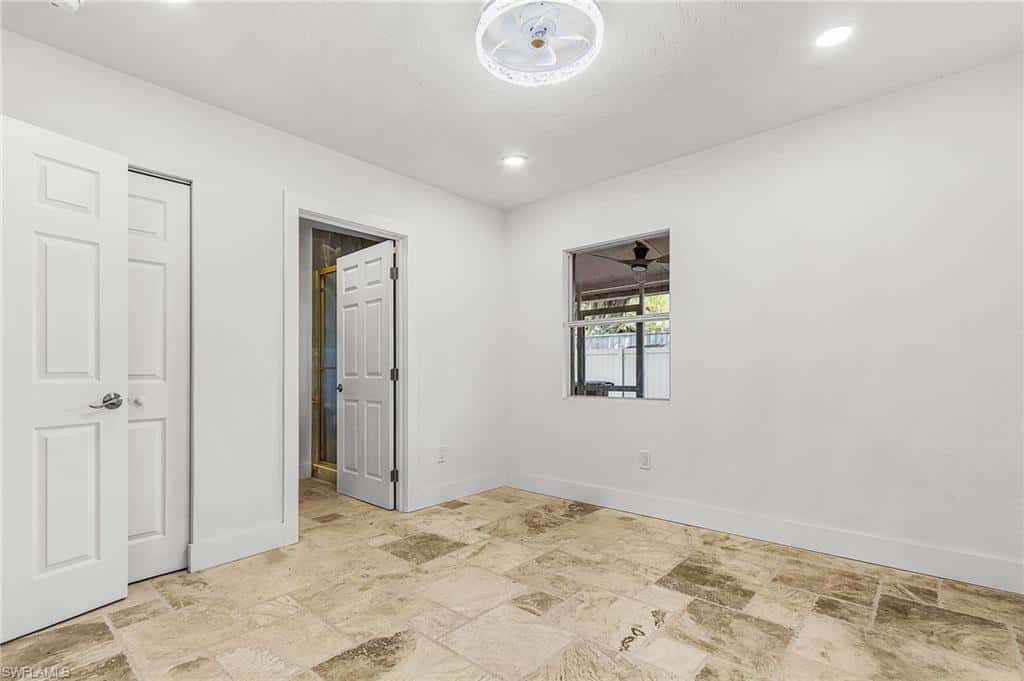 209 Kingston Dr, Fort Myers, photo 19