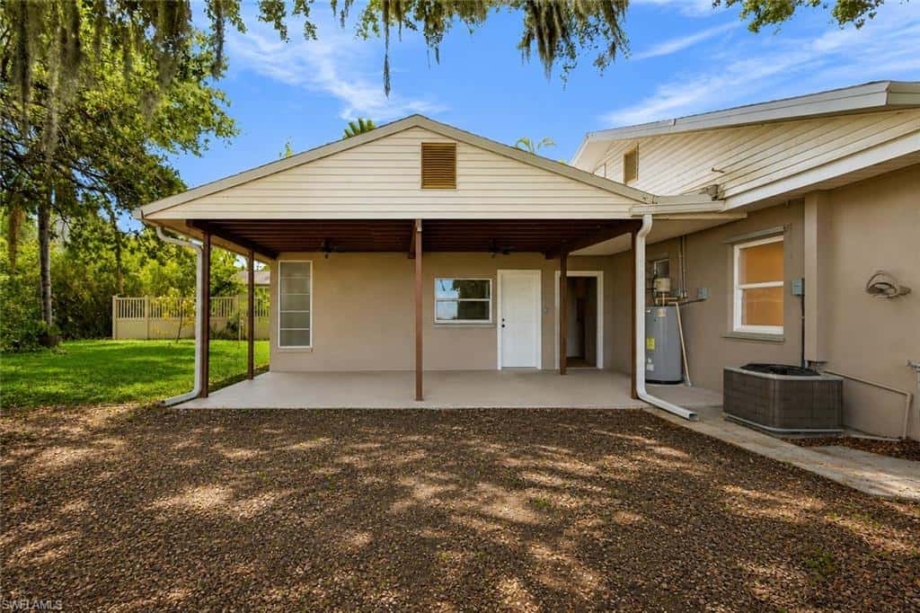 209 Kingston Dr, Fort Myers, photo 25