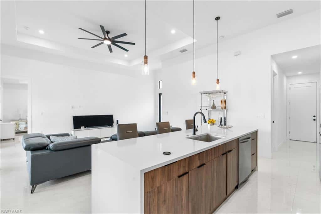 2506 Embers Ter, Cape Coral, photo 13