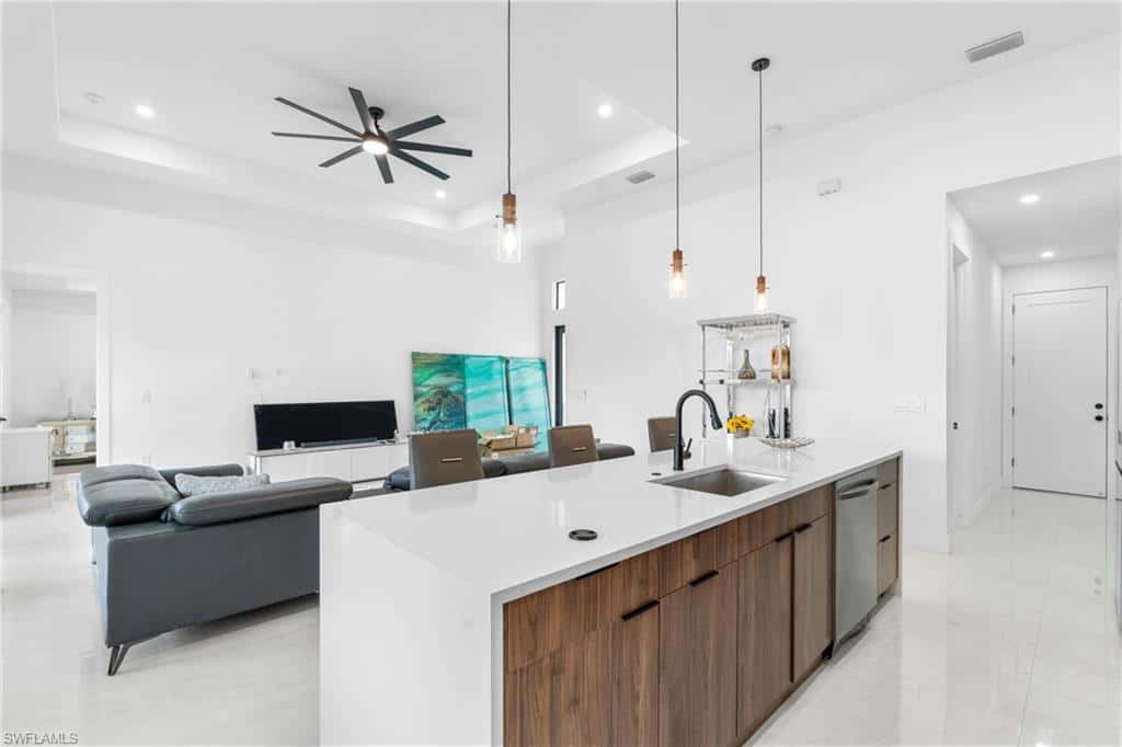 2506 Embers Ter, Cape Coral, photo 17