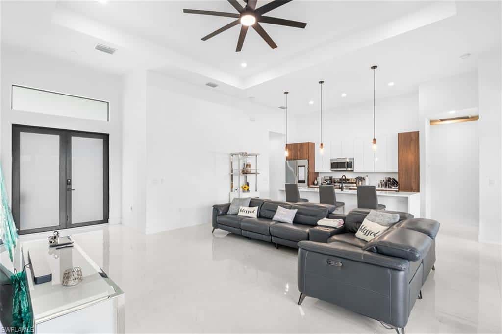 2506 Embers Ter, Cape Coral, photo 9