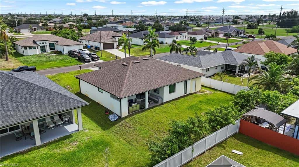 2506 Embers Ter, Cape Coral, photo 37