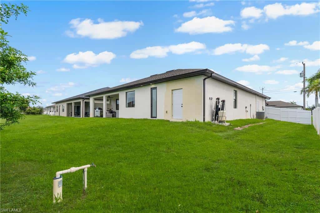 2506 Embers Ter, Cape Coral, photo 4