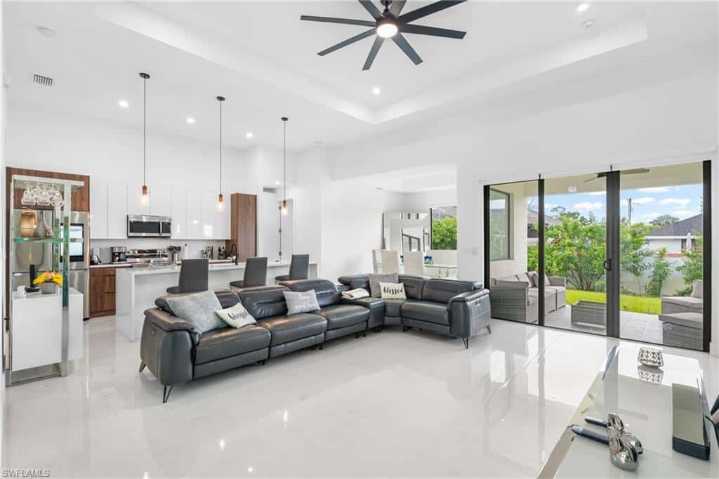 2506 Embers Ter, Cape Coral, photo 8