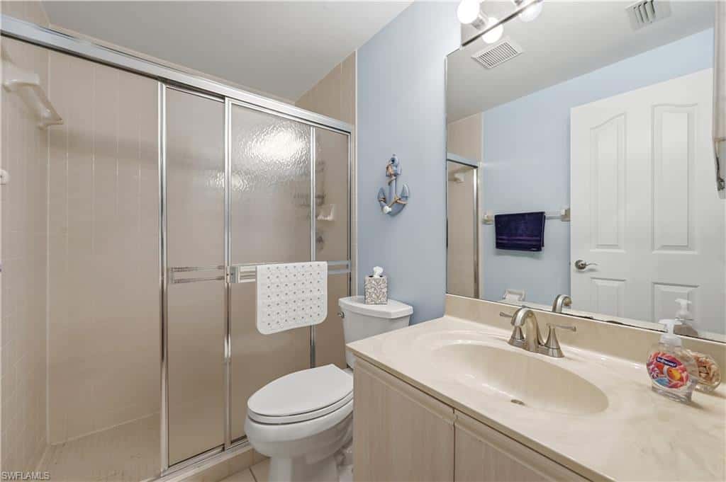 6260 Bellerive Ave #404, Naples, photo 38