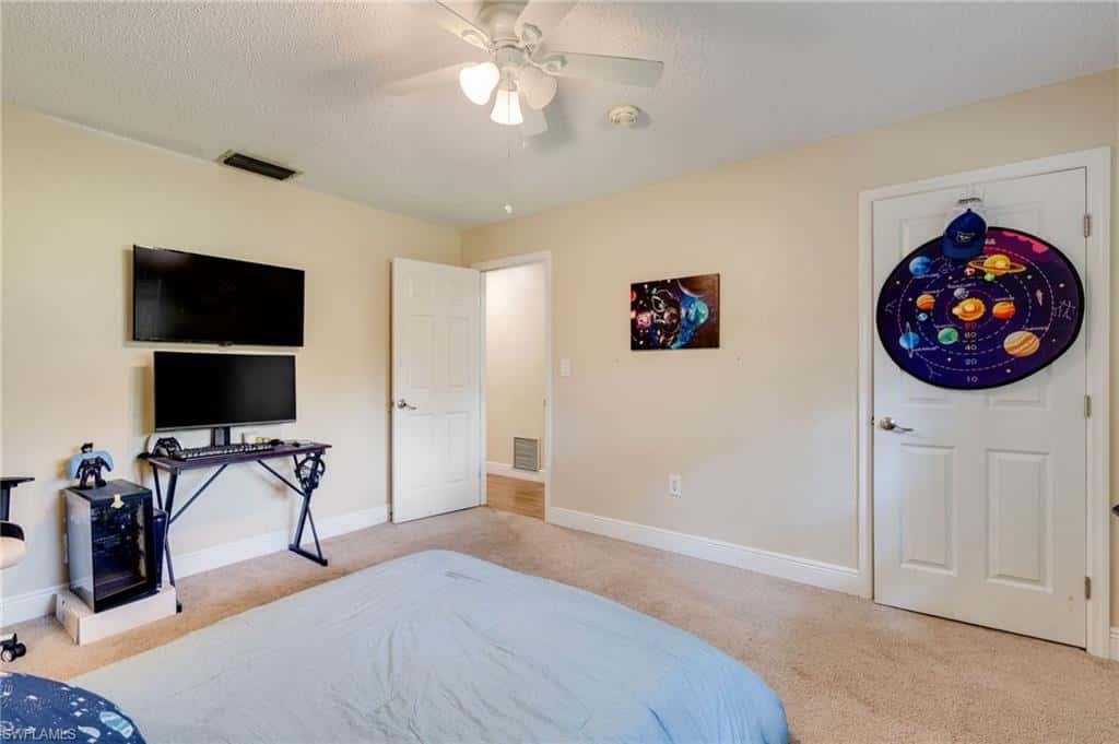 4613 Orange River Loop Rd, Fort Myers, photo 17