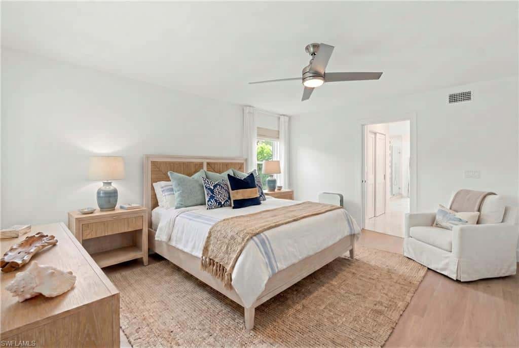 4775 Europa Dr, Naples, photo 27