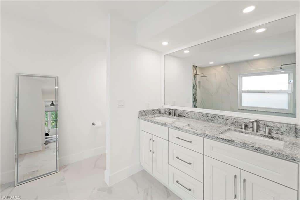 4775 Europa Dr, Naples, photo 28