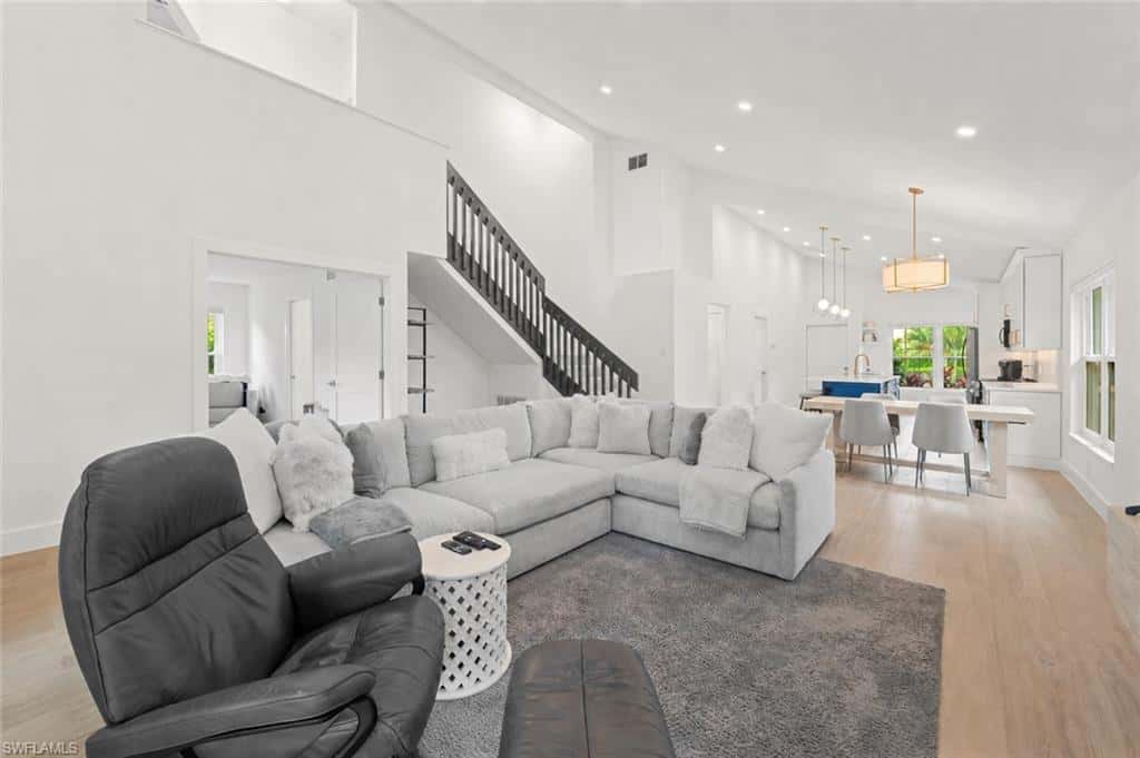 4775 Europa Dr, Naples, photo 5