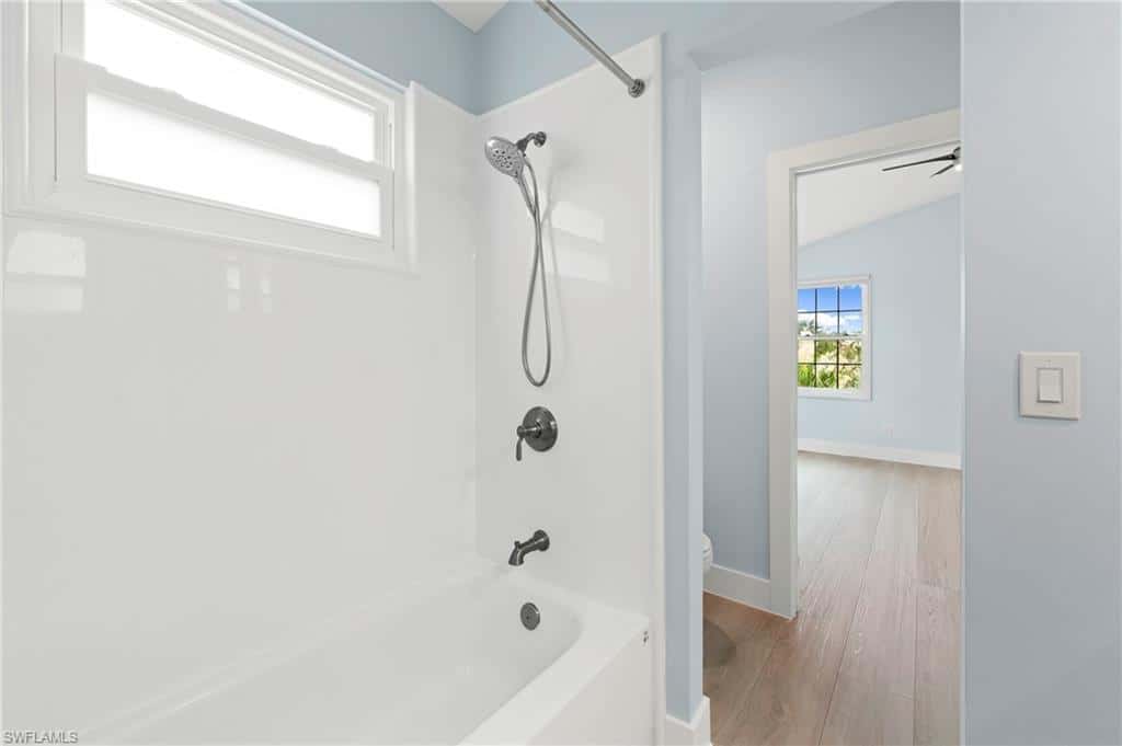 4775 Europa Dr, Naples, photo 31