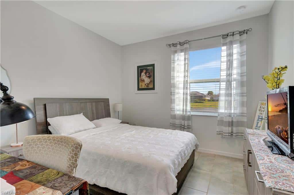 2122 Hamlin St, Naples, photo 13