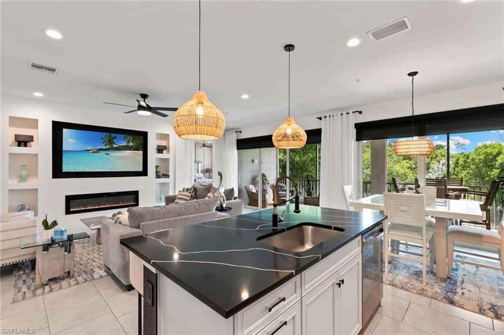 2567 Seychelles Dr #207, Naples, photo 12