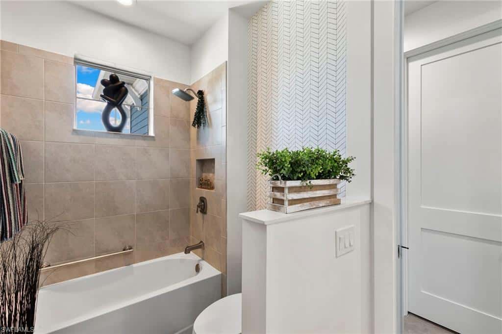 2567 Seychelles Dr #207, Naples, photo 21