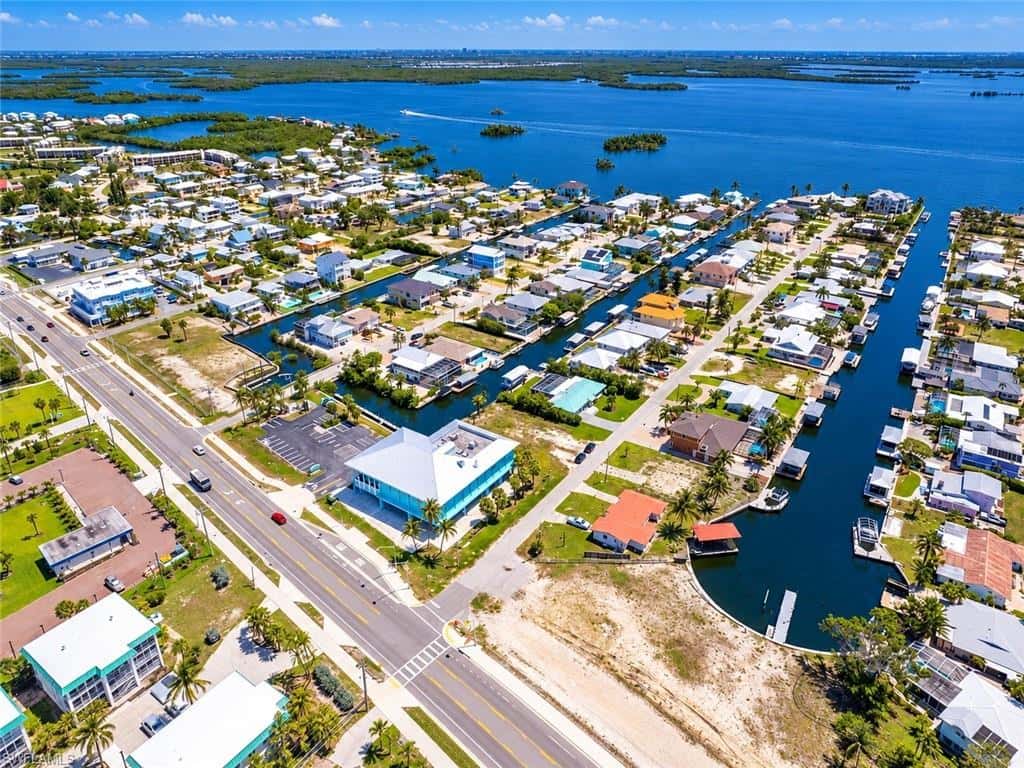 131 Egret St, Fort Myers Beach, photo 10