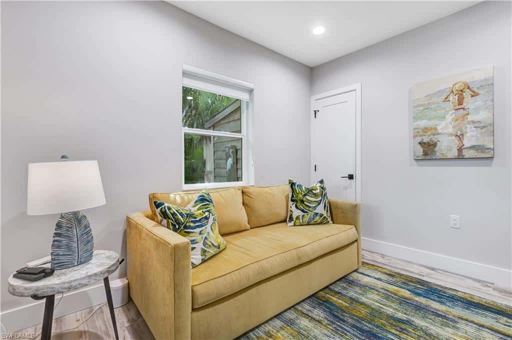 131 Egret St, Fort Myers Beach, photo 32