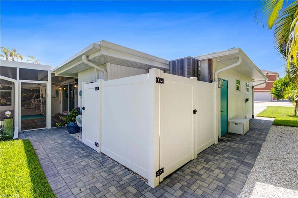 131 Egret St, Fort Myers Beach, photo 44