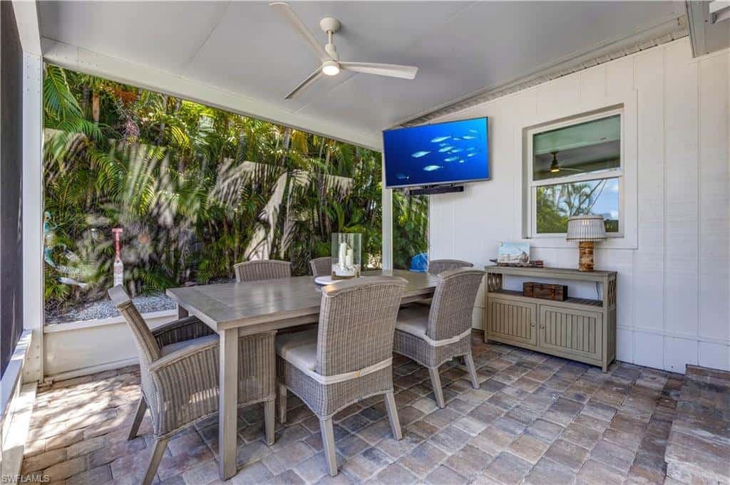 131 Egret St, Fort Myers Beach, photo 8