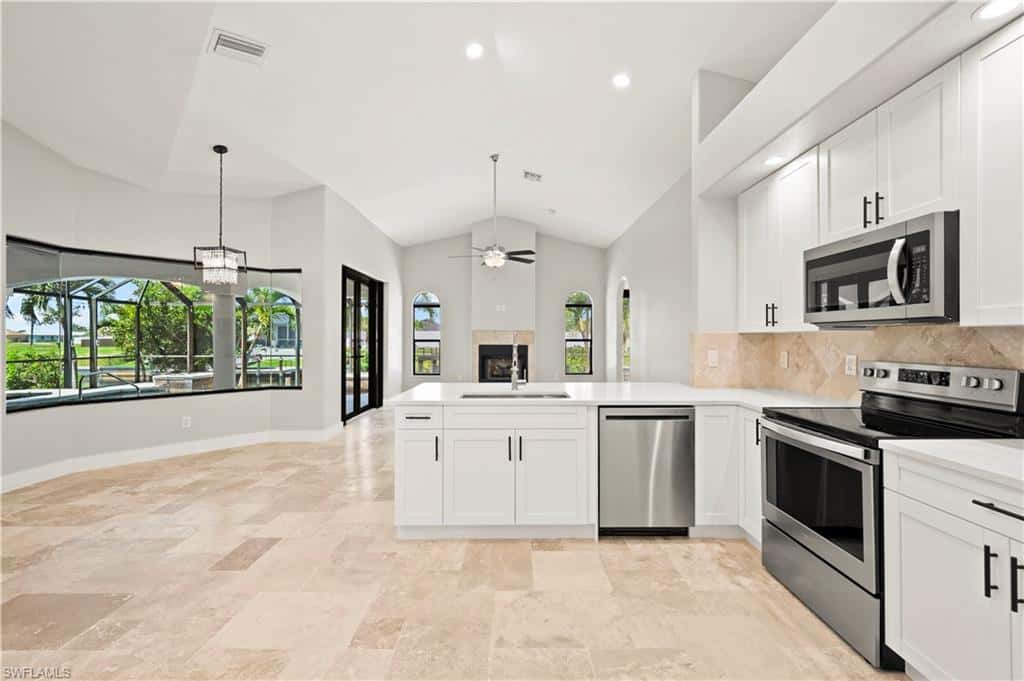 506 32nd Pl, Cape Coral, photo 17