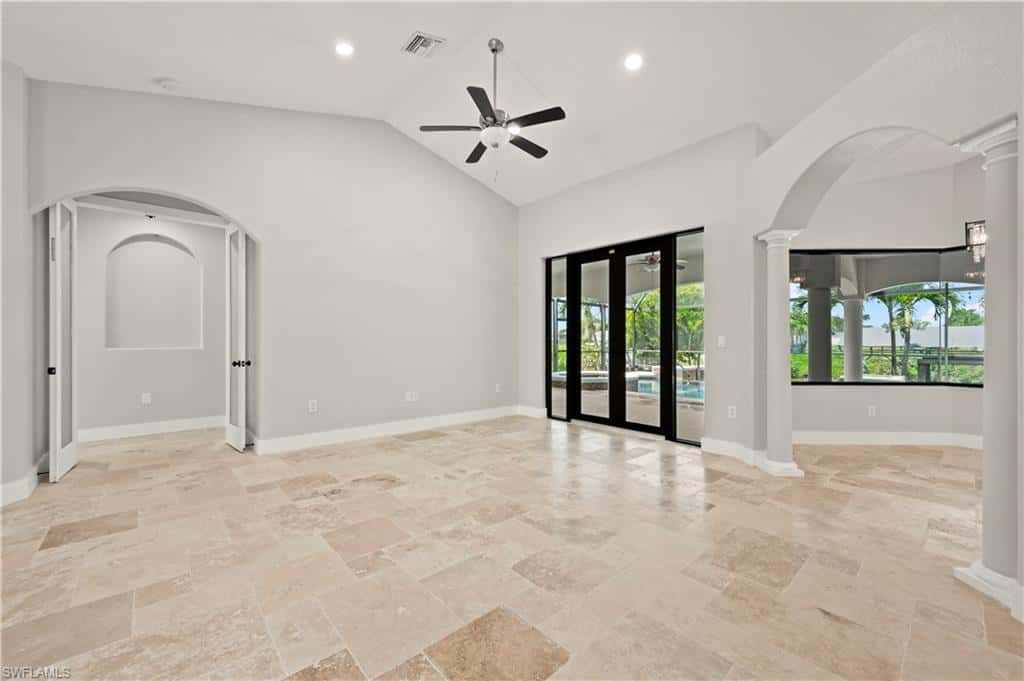 506 32nd Pl, Cape Coral, photo 9
